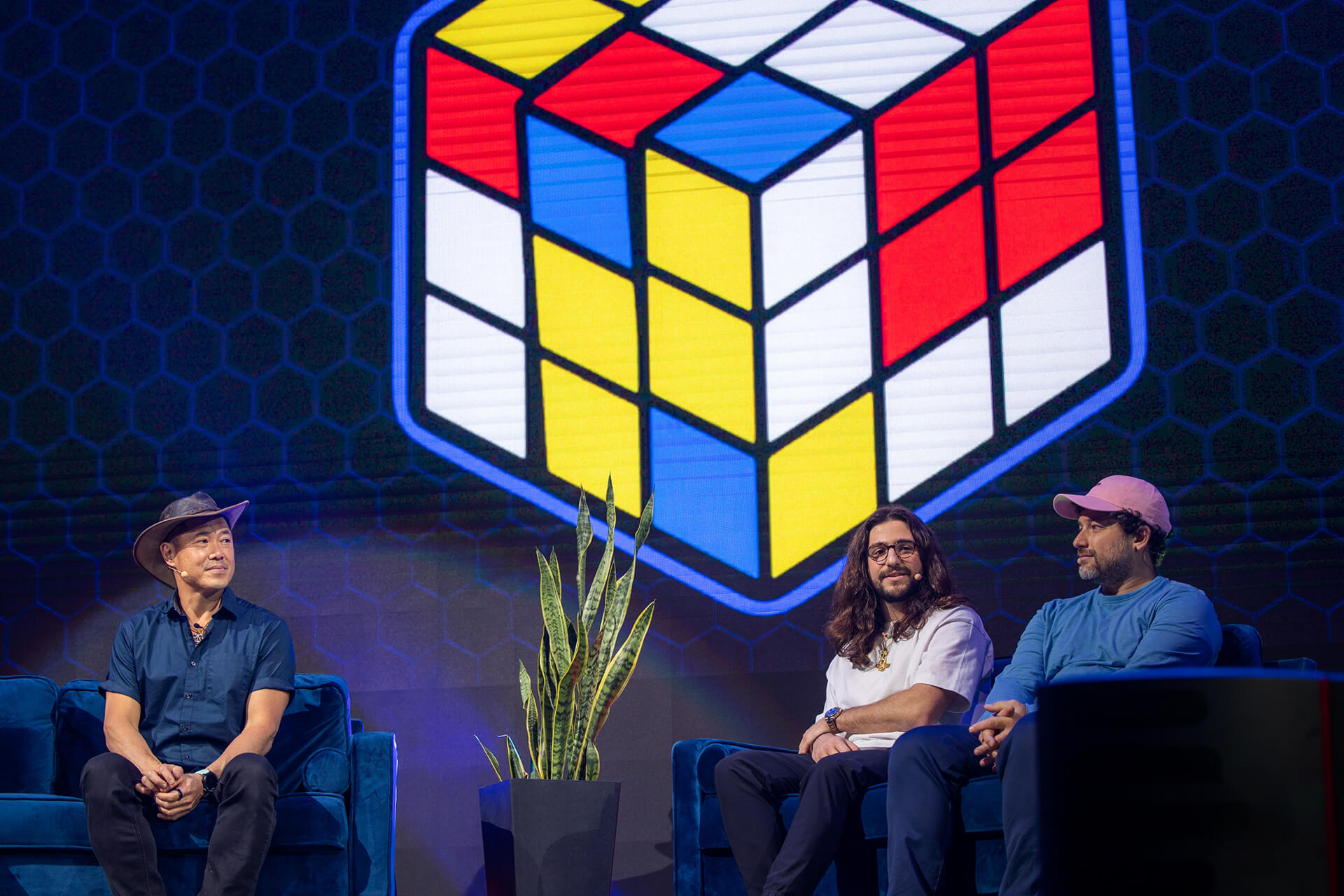 Mana Tech Kicks off Miami Art Week with Successful First Edition of NFT BZL