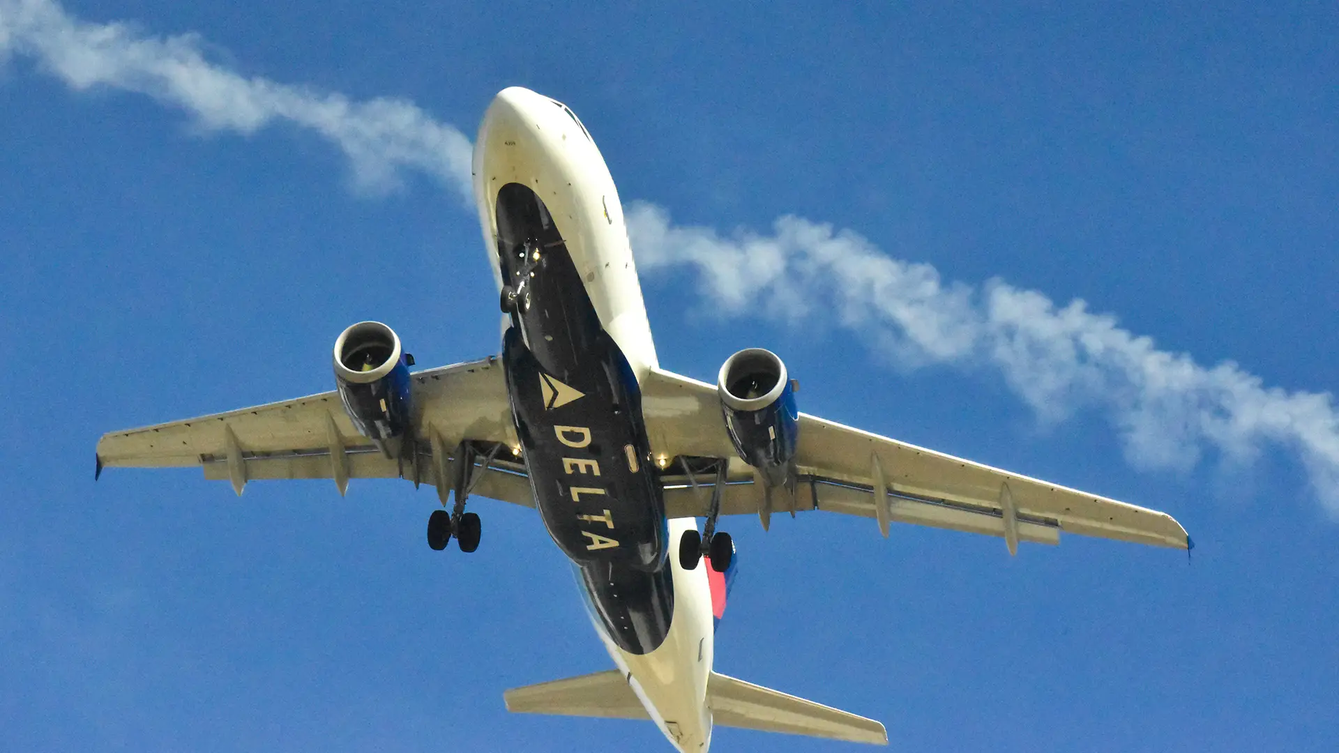 What are the advantages of international expansion?